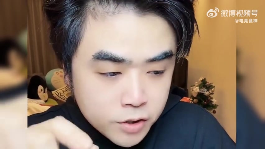 j9九游会老哥俱乐部交流朱开：不管是打RNG还是后面对手，iG小组第二出线问题不是特别大
