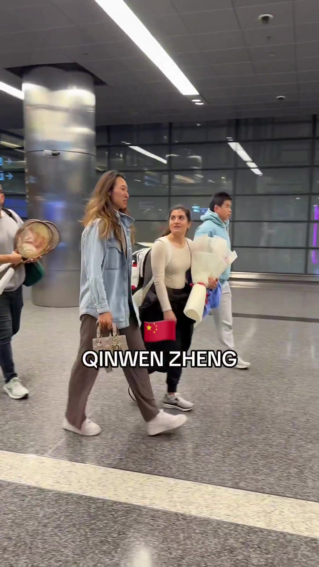 九游会·j9官方网站中东赛季加油！郑钦文抵达多哈，备战WTA1000卡塔尔多哈公开赛