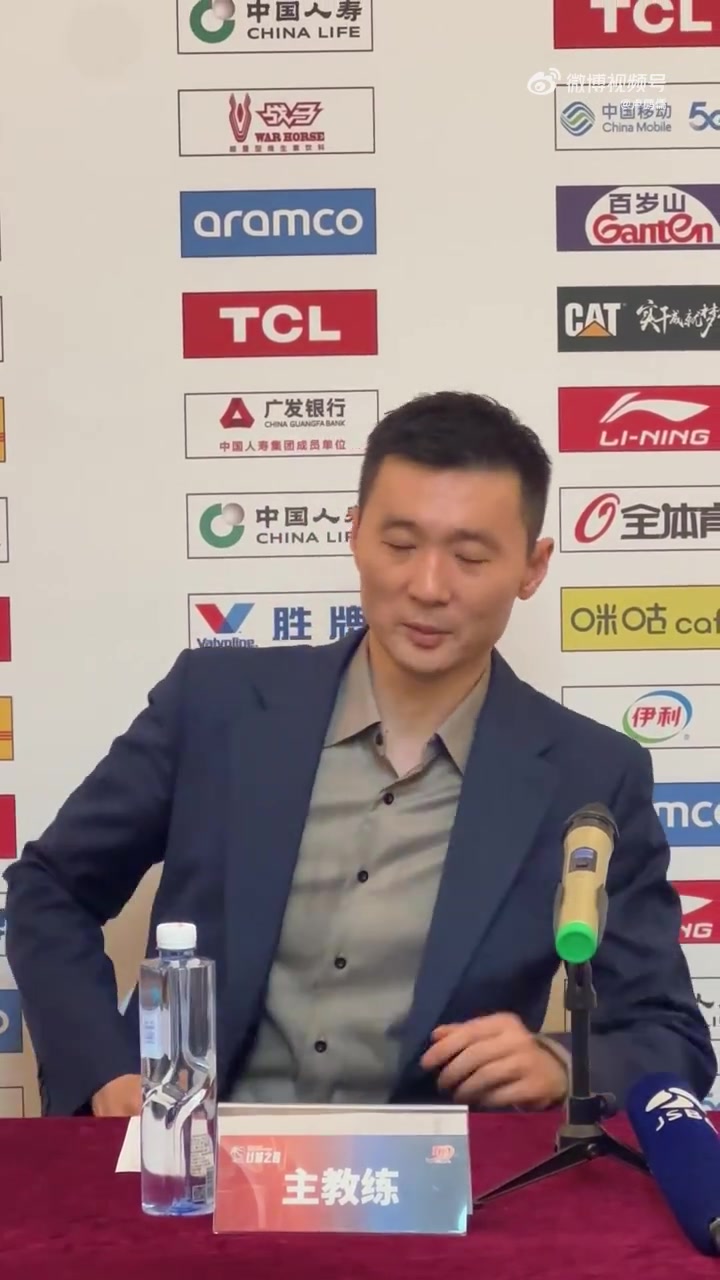 j9九游真人游戏第一平台刘炜：此役打出了团队篮球 球队在往好的方向走 希望再有好的结果